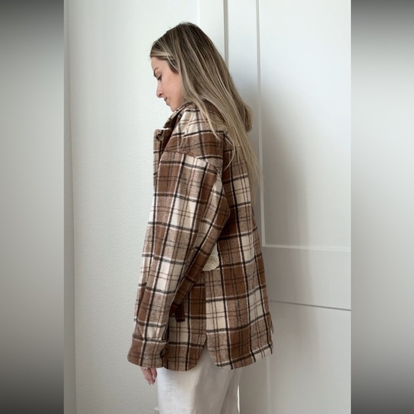 COPY - NWT Alterd State Shacket - Picture 8 of 9